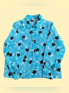 Genuine Vintage 1970’s Long Sleeved Button Down Blue Floral Shirt, Dagger Collar
